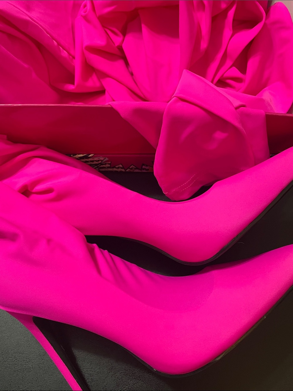 Cape Robbin My Body boot, Fuchsia Body suit w heels, NWT suit med, heel 9